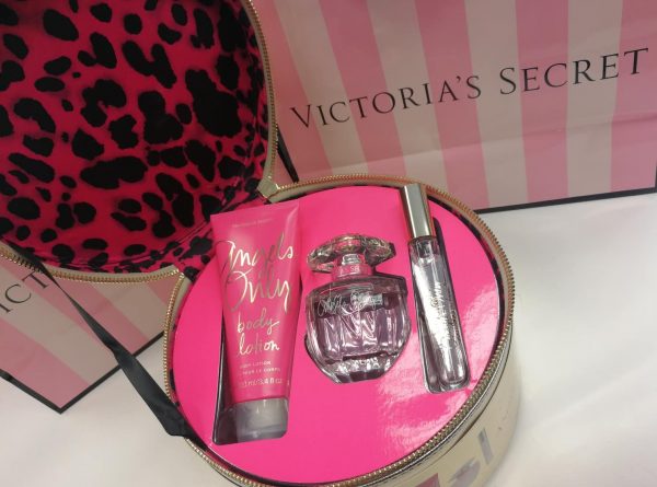 Victoria's Secret "Angels Only" Rinkinys